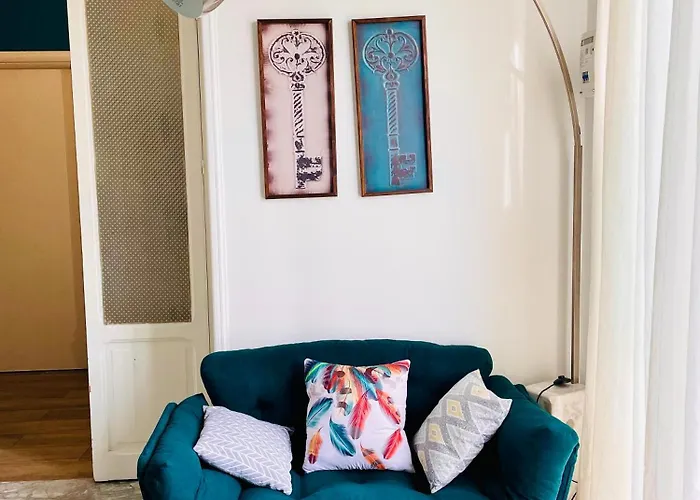 Funky Flat